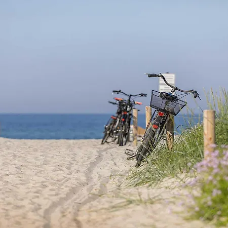 Apartment Kleine Strandoase - Mit Suedbalkon, Wellness & Boddenblick *