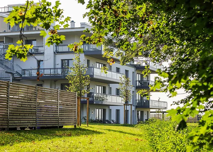 Kleine Strandoase - Mit Suedbalkon, Wellness & Boddenblick