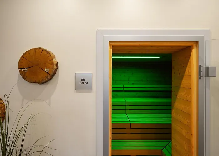 Kleine Strandoase - Mit Suedbalkon, Wellness & Boddenblick Апартаменты Вустров